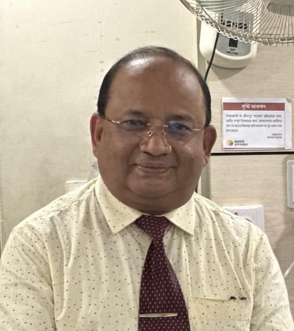 Dr. Associate. Prof. Dr. Akhlak Ahmed